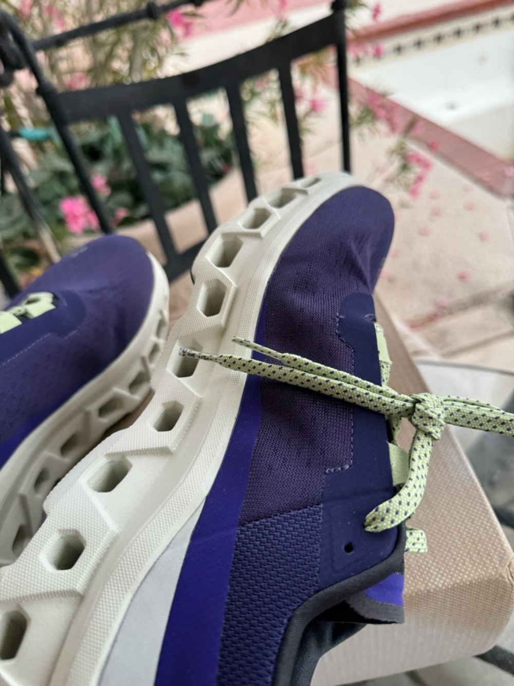 On Cloudmonster Men’s Sneakers in Acai/Aloe - Size 9 - Picture 6 of 8